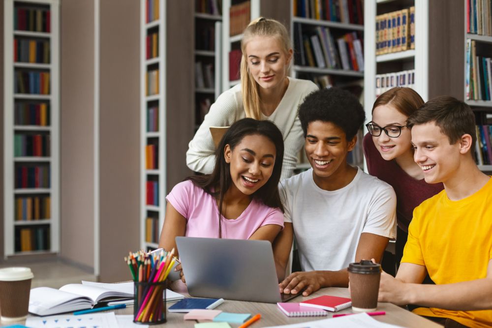 Restrictive Early Action, REA